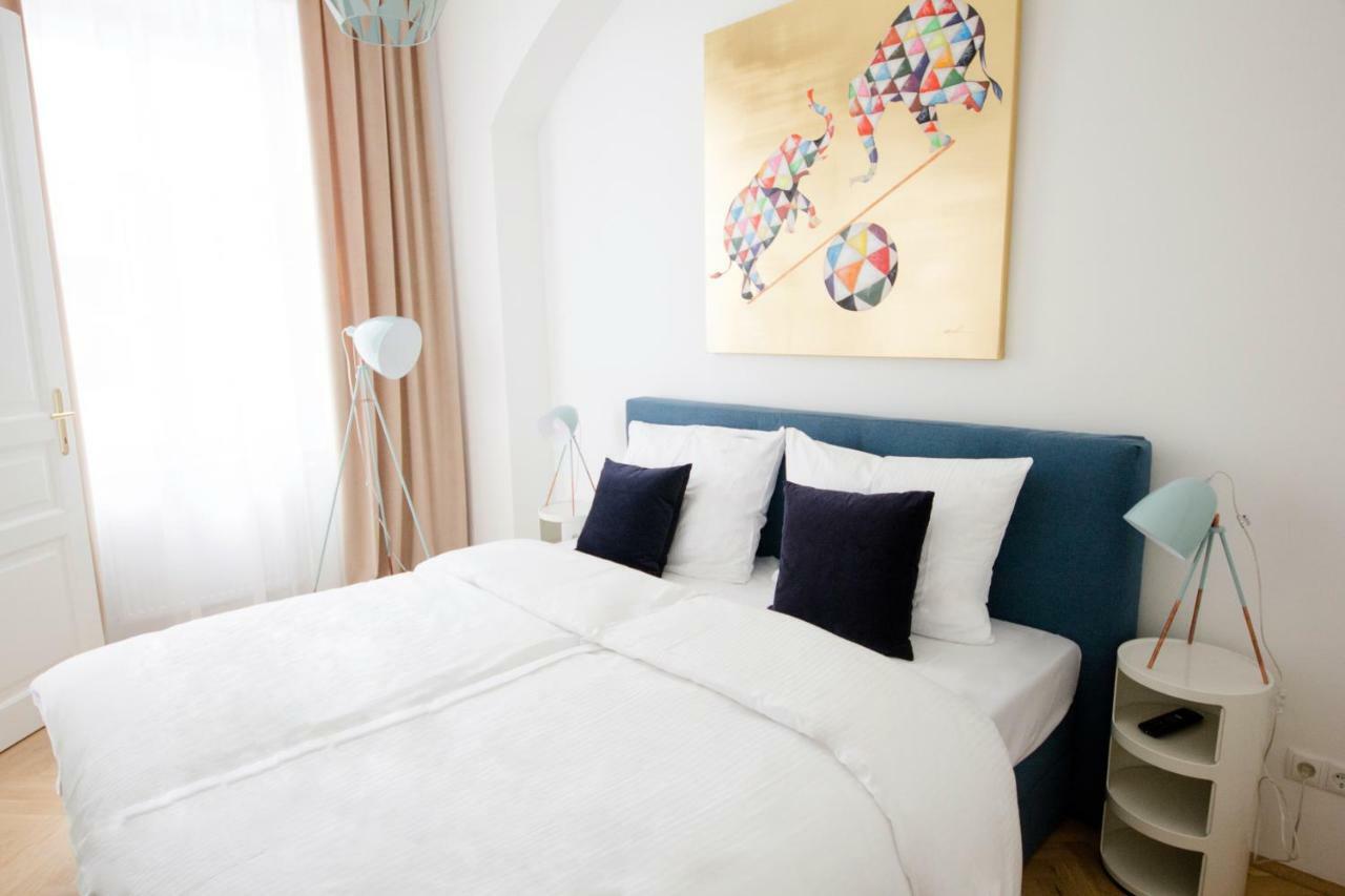 Studio Apartments Opera - Mai'S Apartments Wenen Buitenkant foto