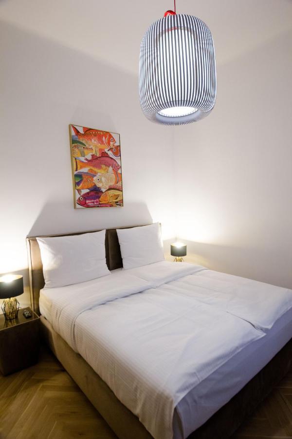 Studio Apartments Opera - Mai'S Apartments Wenen Buitenkant foto