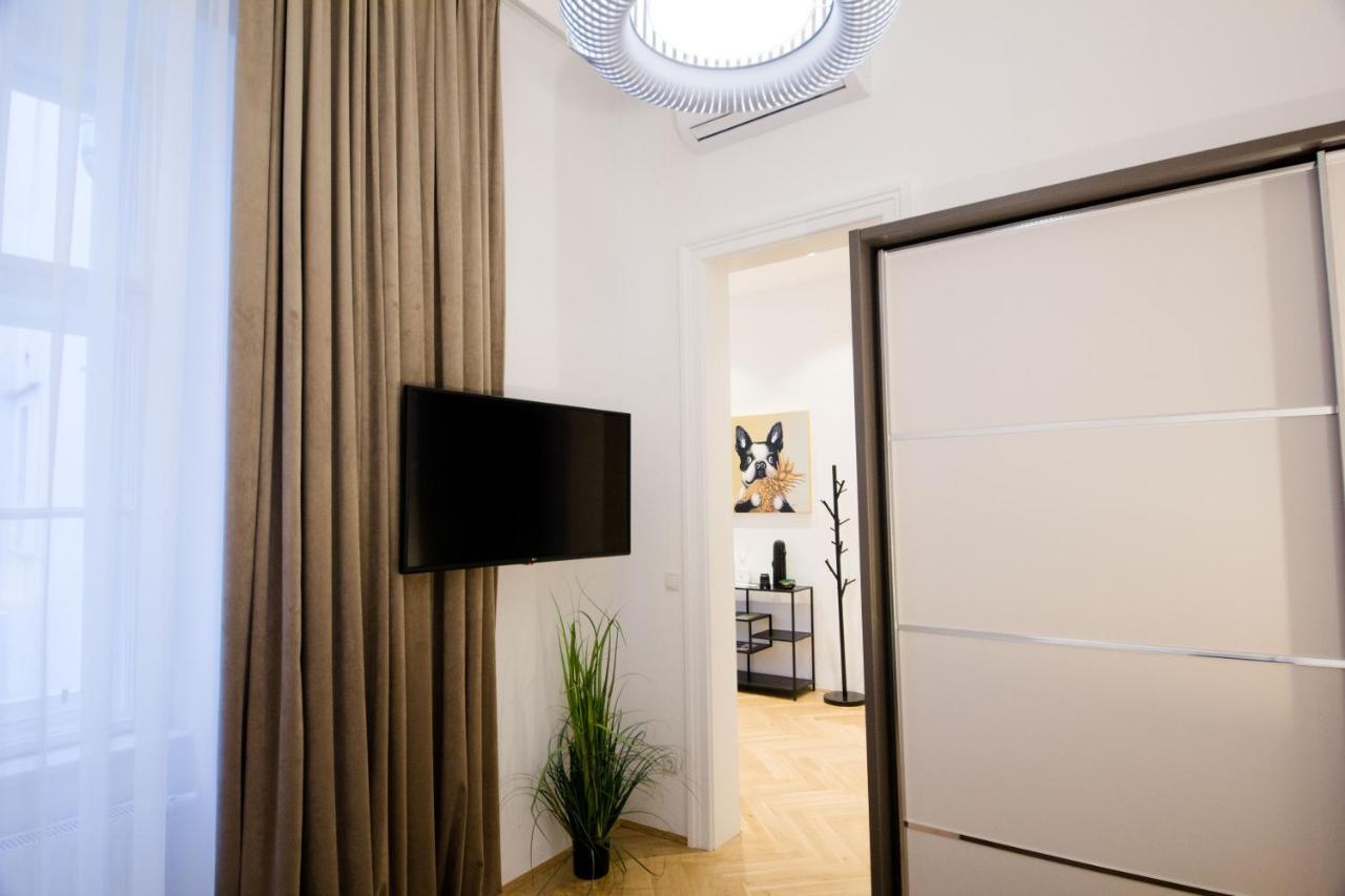 Studio Apartments Opera - Mai'S Apartments Wenen Buitenkant foto